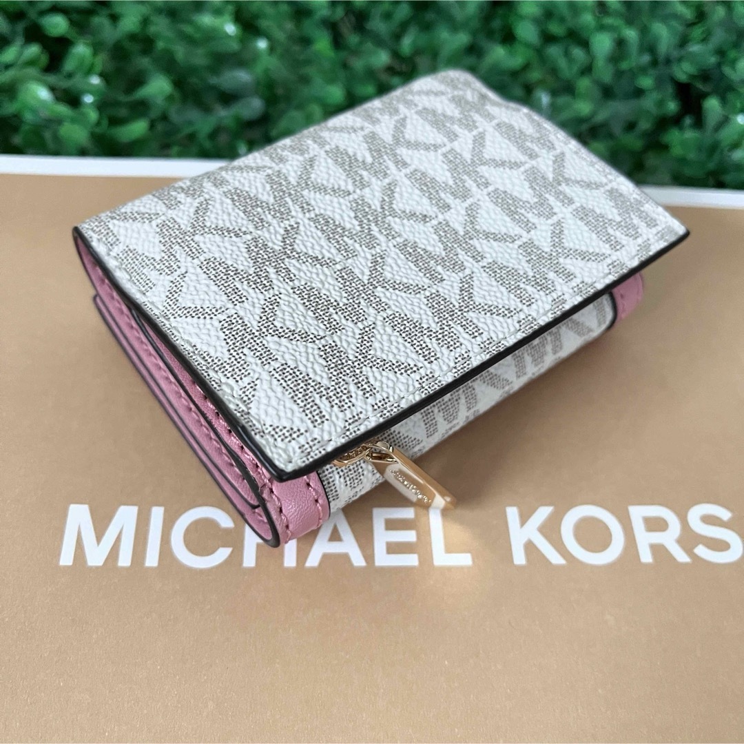 Michael Kors(マイケルコース)のマイケルコース☆新品☆JET SET 三つ折り財布/バニラ ピンク レディースのファッション小物(財布)の商品写真