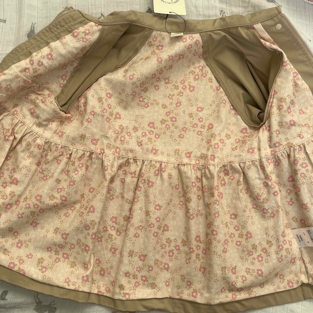 キムラタン(キムラタン)のドルチーナ  ジャケット　ベージュ　110cm キッズ/ベビー/マタニティのキッズ服女の子用(90cm~)(ジャケット/上着)の商品写真