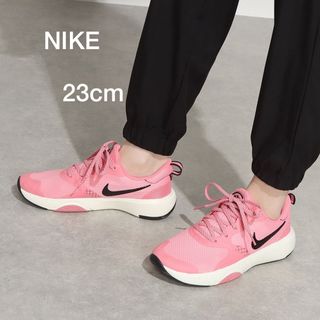 ナイキ(NIKE)のNIKE ナイキ ウィメンズ シティ REP TR シューズ 23cm(スニーカー)