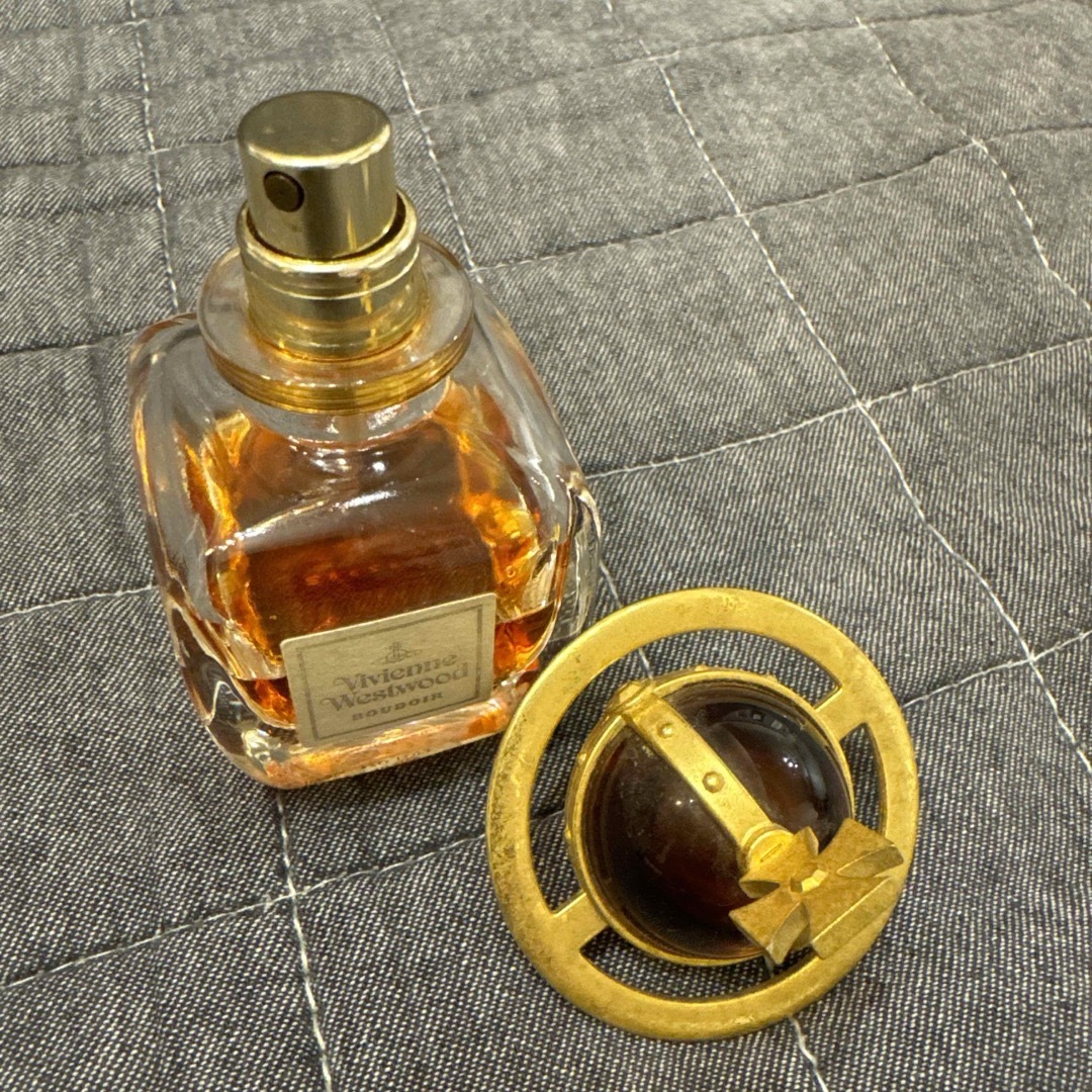 Vivienne Westwood(ヴィヴィアンウエストウッド)のヴィヴィアンウエストウッド ブドワール オードパルファム 香水 30ml コスメ/美容の香水(香水(女性用))の商品写真