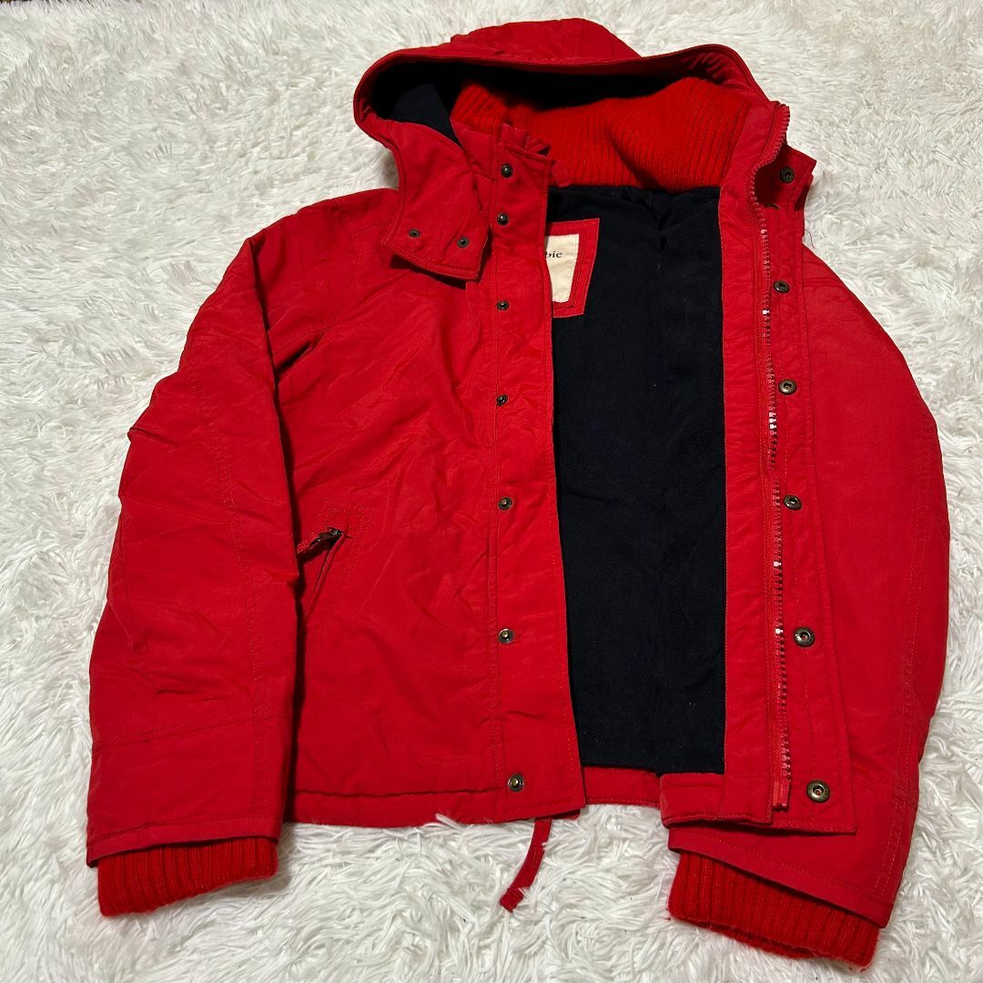 Abercrombie&Fitch(アバクロンビーアンドフィッチ)の【美品】アバクロンビーアンドフィッチ ブルゾン  M レッド ✓4029 メンズのジャケット/アウター(ブルゾン)の商品写真