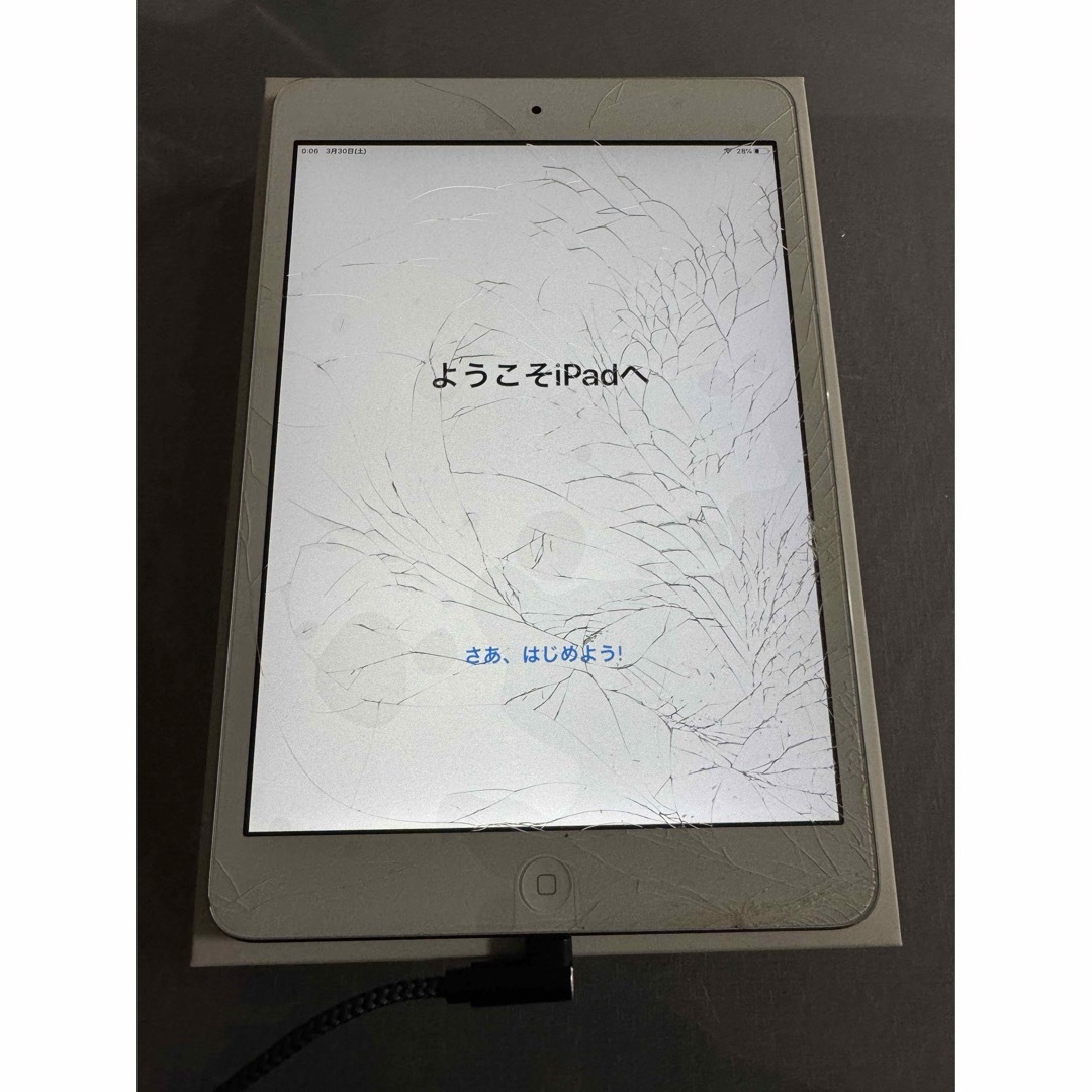 【ジャンク出品】iPad mini2 16GB ME279J/A スマホ/家電/カメラのPC/タブレット(タブレット)の商品写真