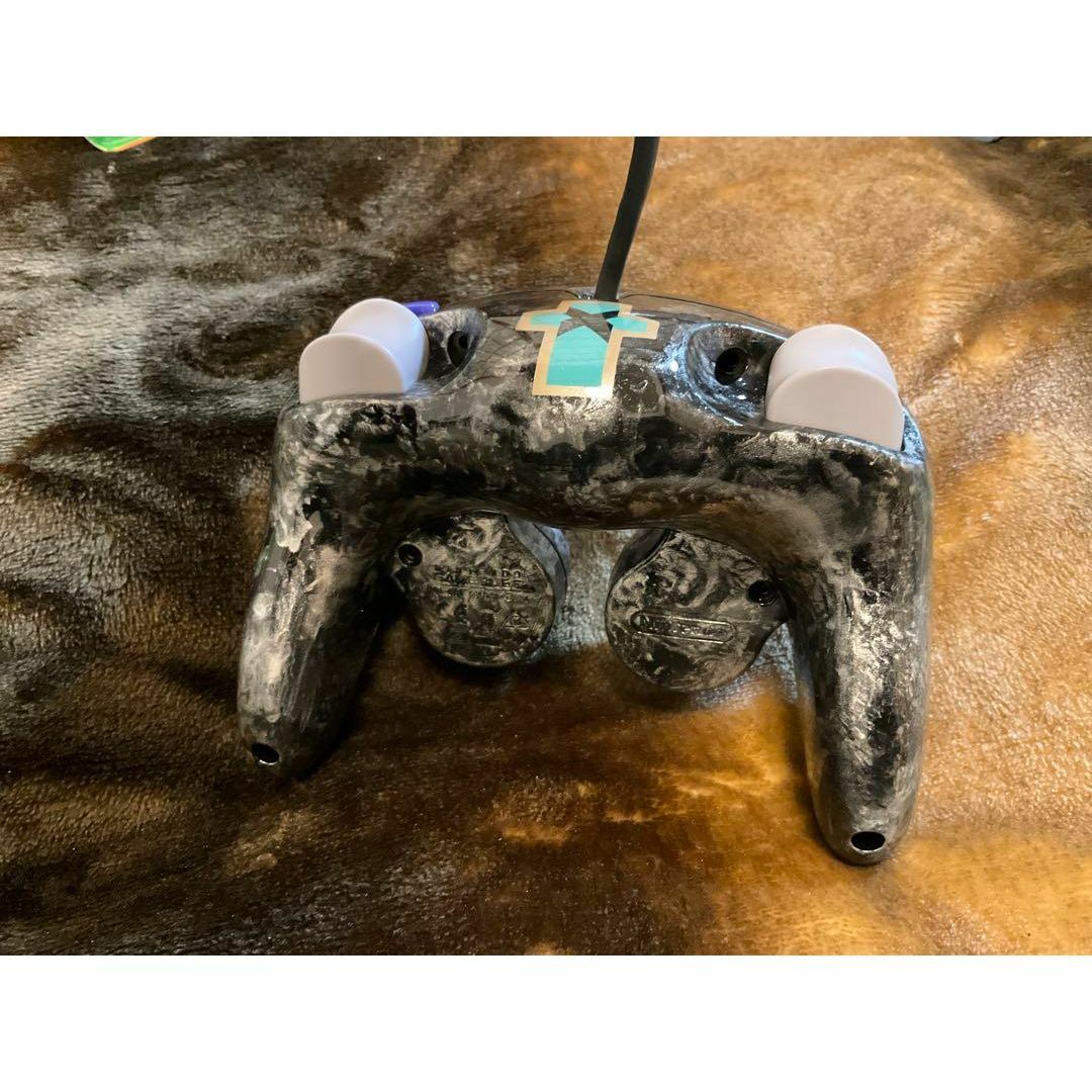 新品 任天堂 ゲームキューブ GCコン コントローラー スマブラ 新品 任天堂 ゲームキューブ GCコン コントローラー スマブラ