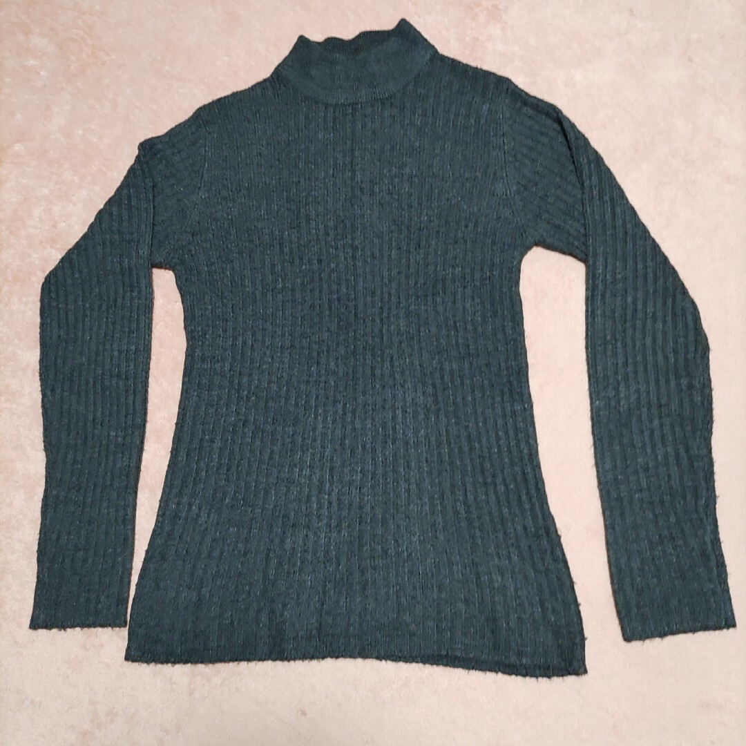 長袖ニット　Mサイズ　ダークグレー レディースのトップス(ニット/セーター)の商品写真