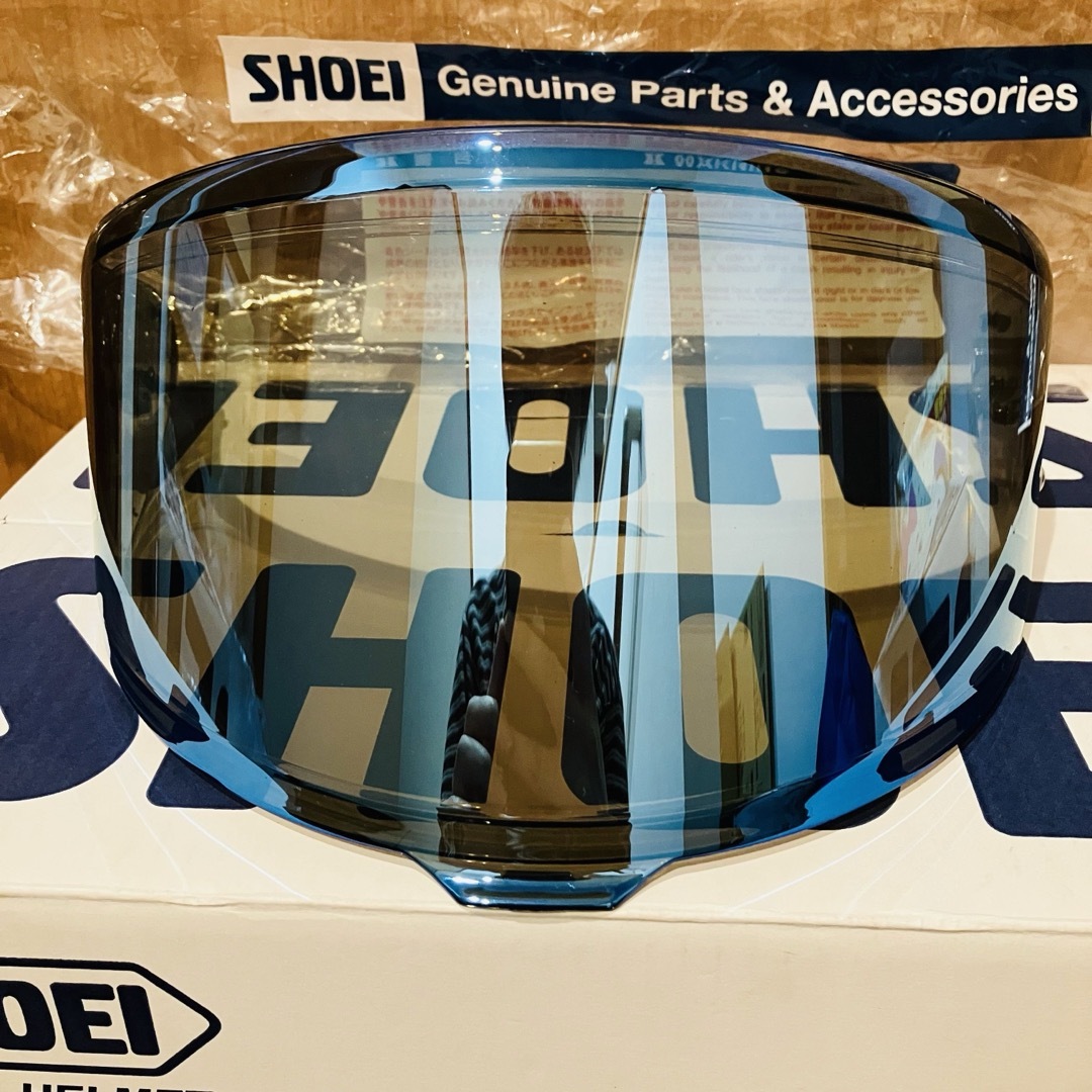 SHOEI(ショウエイ)の定価：17,380円 純正品 SHOEI CWR-F2 スモークミラーシールド 自動車/バイクのバイク(ヘルメット/シールド)の商品写真