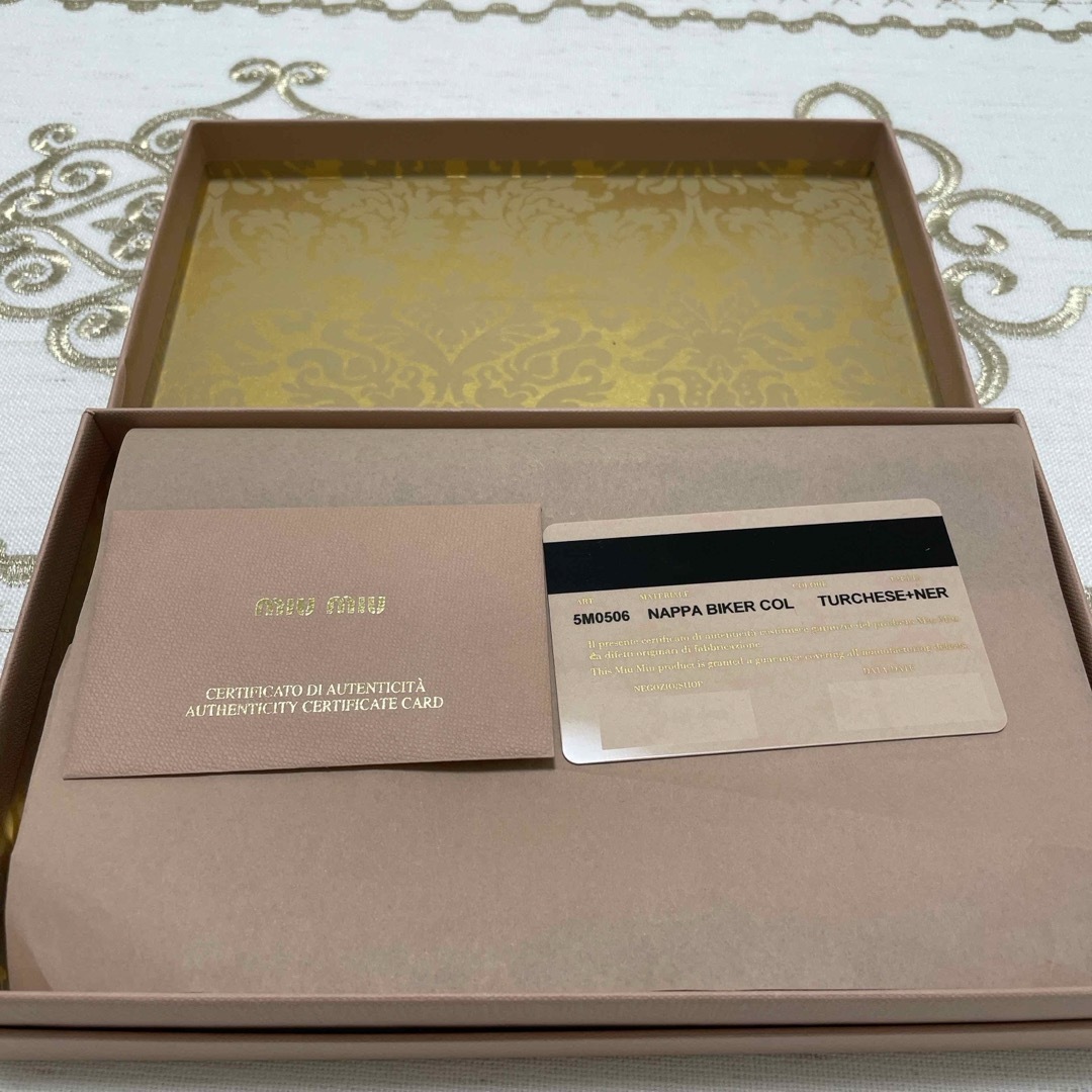 miumiu(ミュウミュウ)のミュウミュウ(miu miu) 長財布、財布 レディースのファッション小物(財布)の商品写真