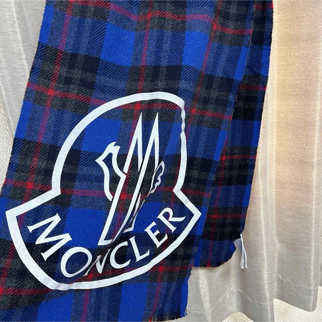 MONCLER(モンクレール)のMONCLER モンクレール チェックマフラー ビッグロゴ メンズのファッション小物(マフラー)の商品写真