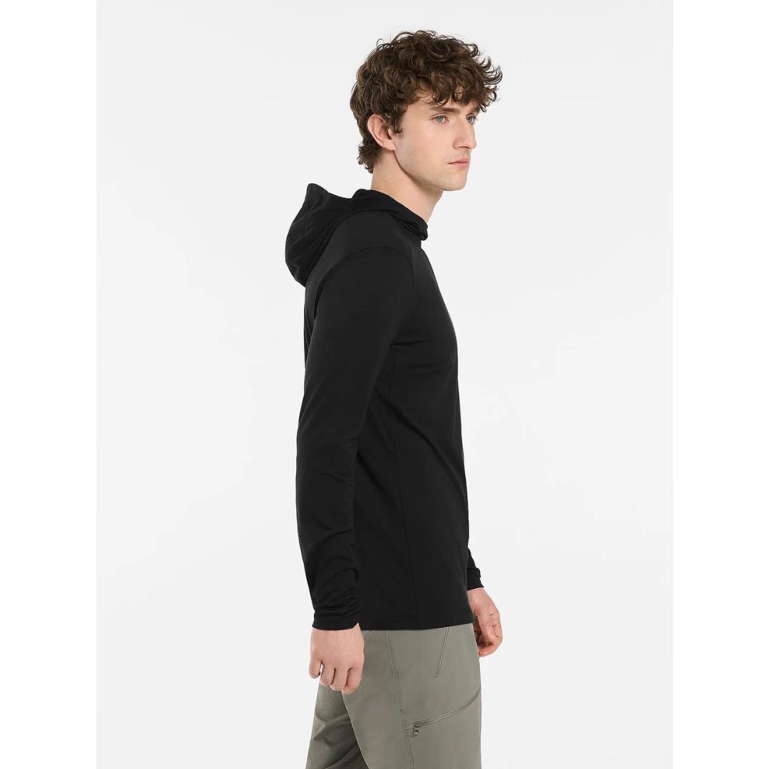 ARC'TERYX(アークテリクス)のARC'TERYX Ionia Merino Wool Hoody Black メンズのトップス(Tシャツ/カットソー(七分/長袖))の商品写真