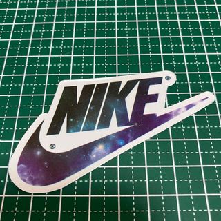 ナイキ(NIKE)の【新品】新品防水ステッカー　NIKE ナイキ　ロゴ(ステッカー)