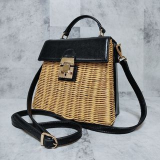 Ameri VINTAGE(かごバッグ/ストローバッグ)のフリマアイテム一覧 Ameri VINTAGE(かごバッグ/ストローバッグ)のフリマアイテム一覧