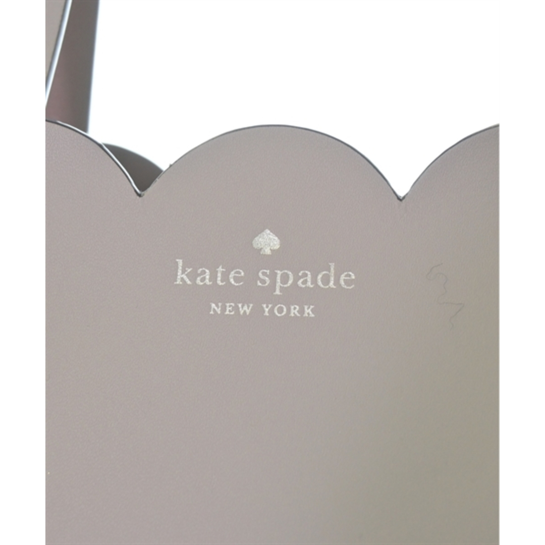 kate spade new york(ケイトスペードニューヨーク)のkate spade new york ショルダーバッグ - グレー 【古着】【中古】 レディースのバッグ(ショルダーバッグ)の商品写真