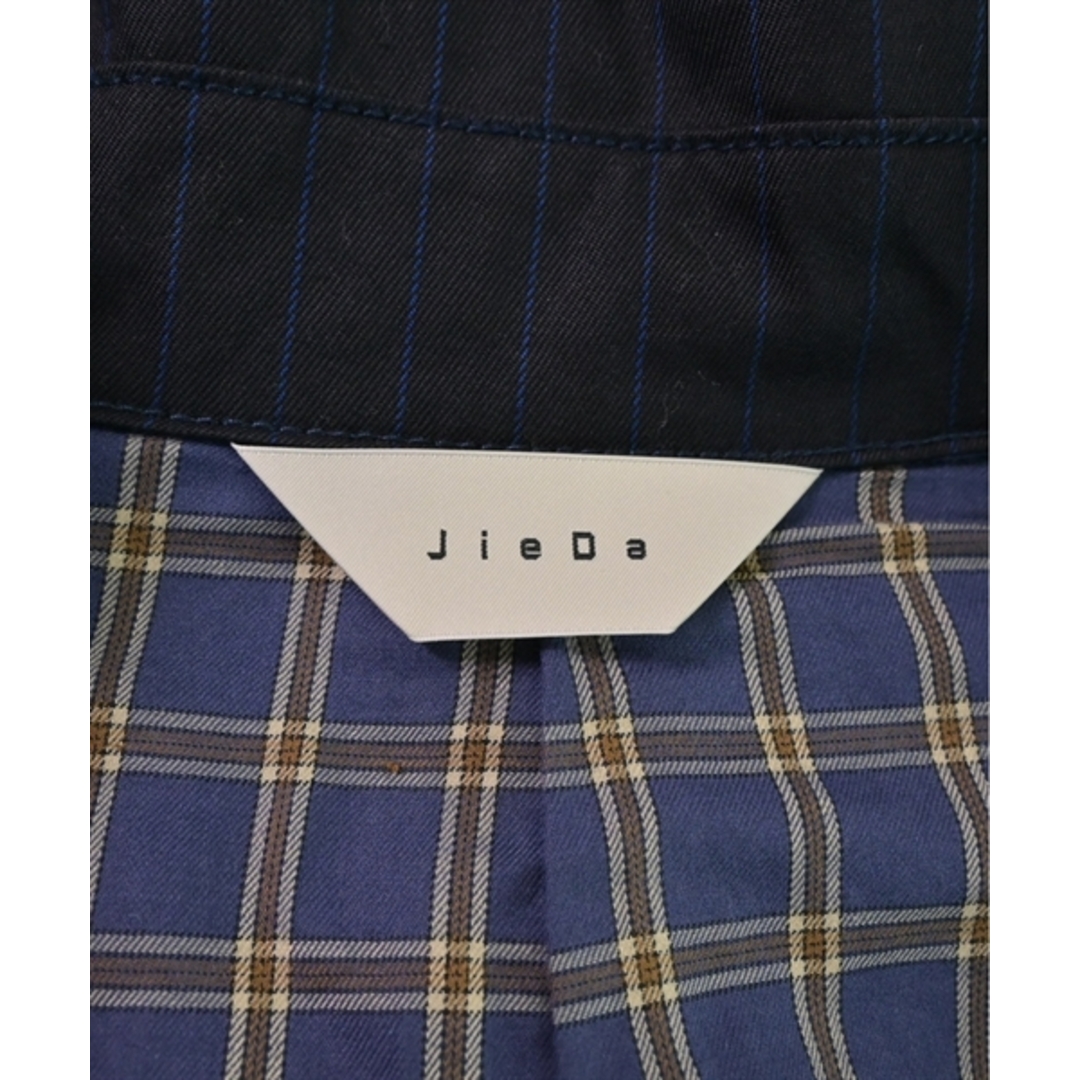 Jieda(ジエダ)のJIEDA ジエダ トレンチコート 2(M位) 黒x青xグレー(総柄) 【古着】【中古】 メンズのジャケット/アウター(トレンチコート)の商品写真