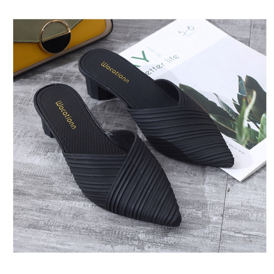 741 サンダル　シンプル　オシャレ　春夏　黒 レディースの靴/シューズ(サンダル)の商品写真