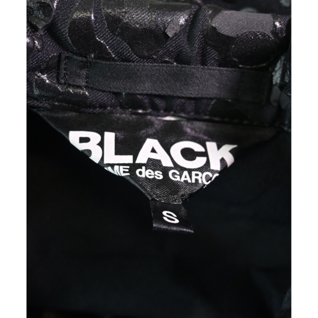 BLACK COMME des GARCONS(ブラックコムデギャルソン)のBLACK COMME des GARCONS ジャケット S 黒(総柄) 【古着】【中古】 メンズのジャケット/アウター(その他)の商品写真
