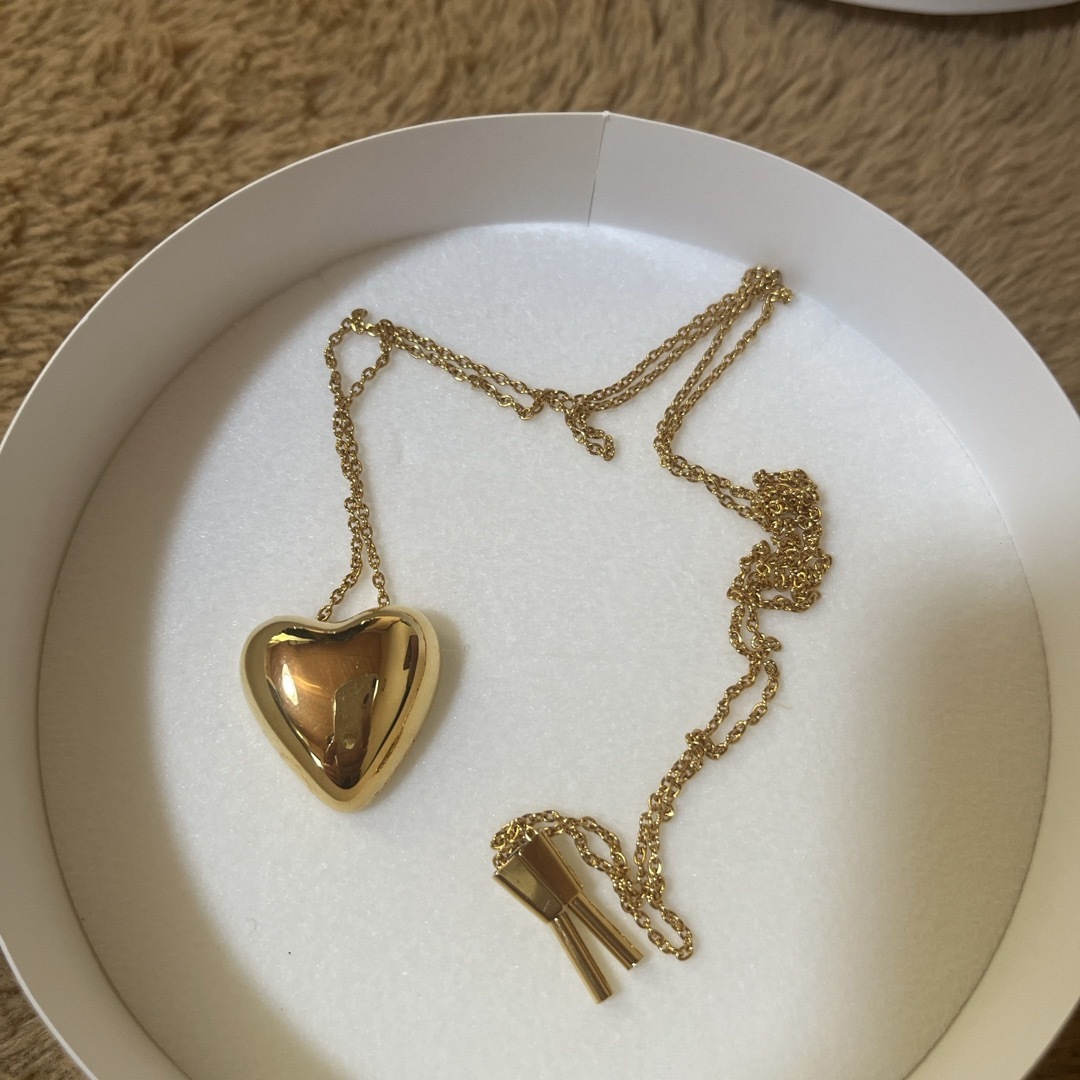 Ameri VINTAGE(アメリヴィンテージ)のsilver925Heart motif necklace レディースのアクセサリー(ネックレス)の商品写真