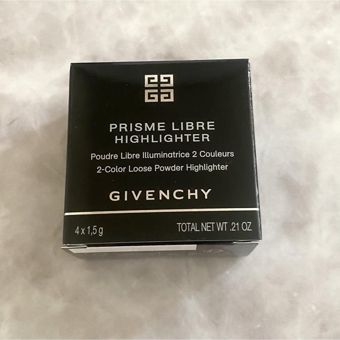 GIVENCHY(ジバンシィ)の【GIVENCHY】プリズム リーブル ハイライター 10 ゴールドオーガンザ コスメ/美容のベースメイク/化粧品(フェイスパウダー)の商品写真