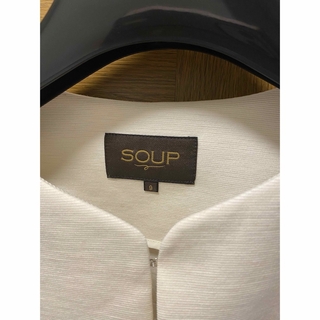 スープ(SOUP)のジャケットホワイト(ノーカラージャケット)