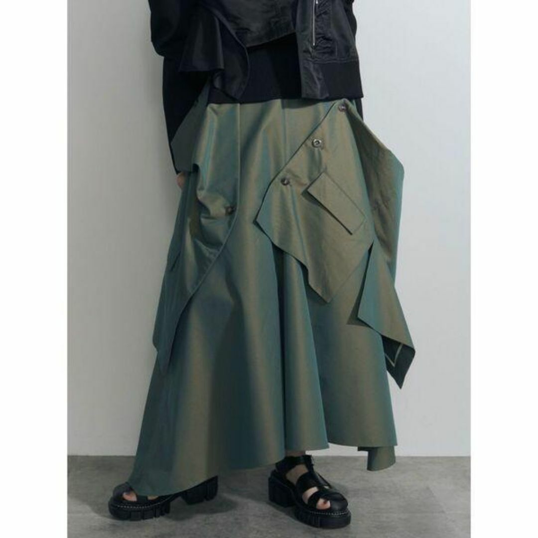 UN3D.(アンスリード)のUN3D. ベストドッキング スカート カーキ レディースのスカート(ロングスカート)の商品写真