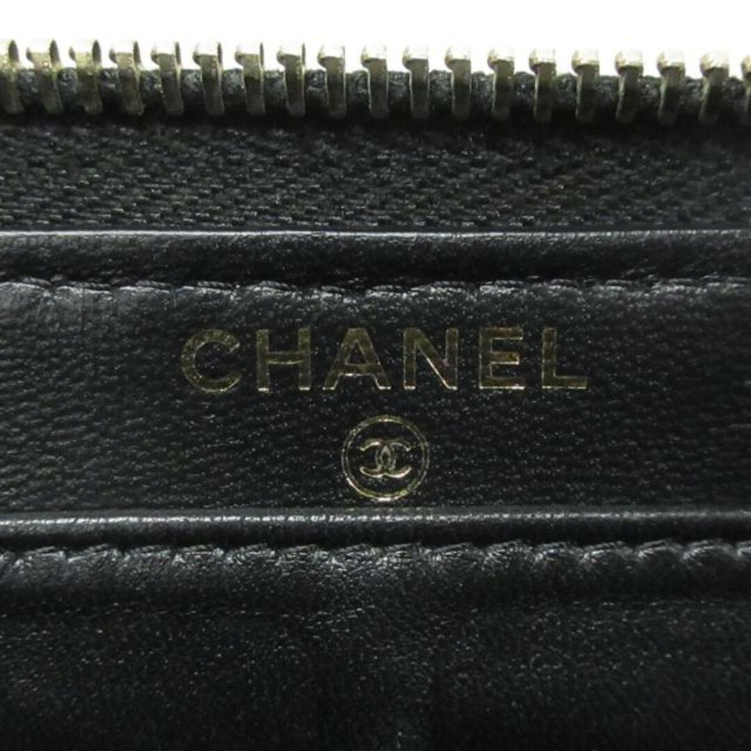 CHANEL(シャネル)のCHANEL(シャネル) 長財布 マトラッセ A82472 黒×ゴールド ラウンドファスナー/リボン ラムスキン×フェイクパール レディースのファッション小物(財布)の商品写真