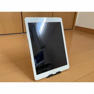 Apple - 【送料無料】 Apple iPad Air 第1世代 16GB シルバー 中古 