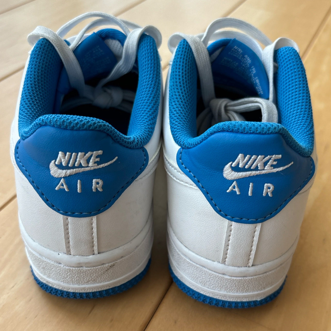 NIKE(ナイキ)のNIKEシューズ キッズ/ベビー/マタニティのキッズ靴/シューズ(15cm~)(スニーカー)の商品写真