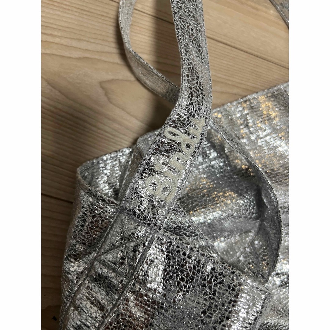 DEUXIEME CLASSE(ドゥーズィエムクラス)の新品　ドゥーズィエムクラス BINDU ビンドゥー Shiny Tote  レディースのバッグ(トートバッグ)の商品写真