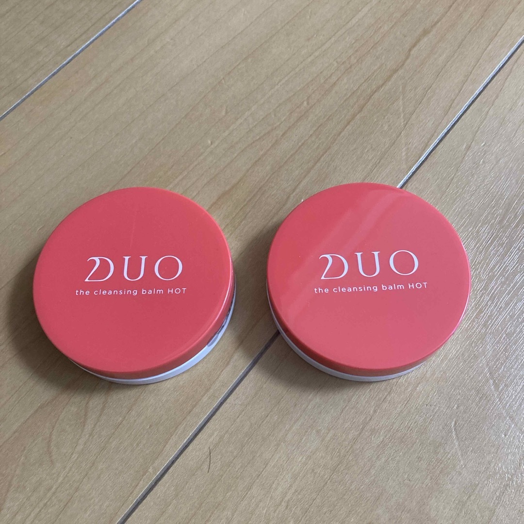 DUO クレンジングバームホット 20g コスメ/美容のスキンケア/基礎化粧品(クレンジング/メイク落とし)の商品写真