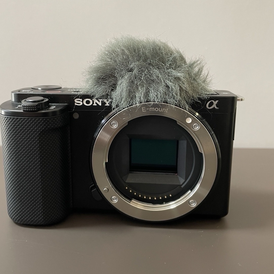 SONY(ソニー)のSONY パワーズームレンズキット ZV-E10 ZV-E10L(B) スマホ/家電/カメラのカメラ(ミラーレス一眼)の商品写真