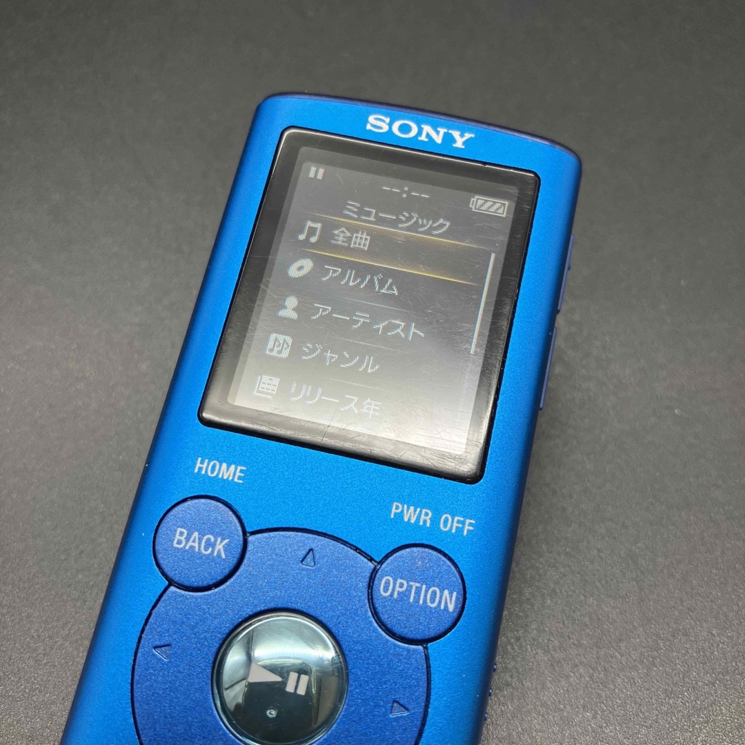 SONY(ソニー)の即決 SONY ソニー WALKMAN ウォークマン NW-E052 スマホ/家電/カメラのオーディオ機器(ポータブルプレーヤー)の商品写真