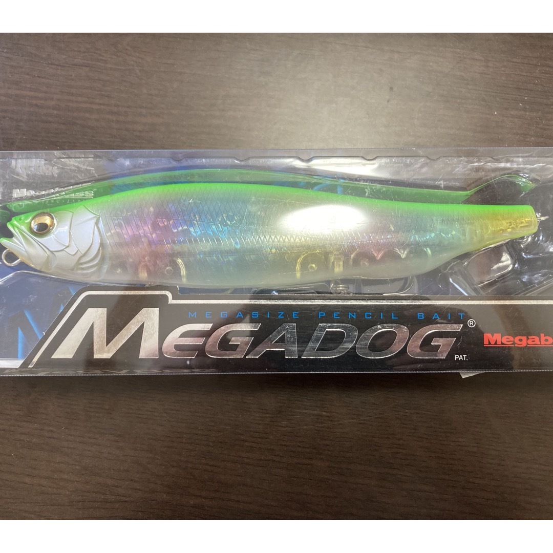 Megabass(メガバス)のメガバス Megabass MEGADOG メガドッグ 220mm GP ライム スポーツ/アウトドアのフィッシング(ルアー用品)の商品写真