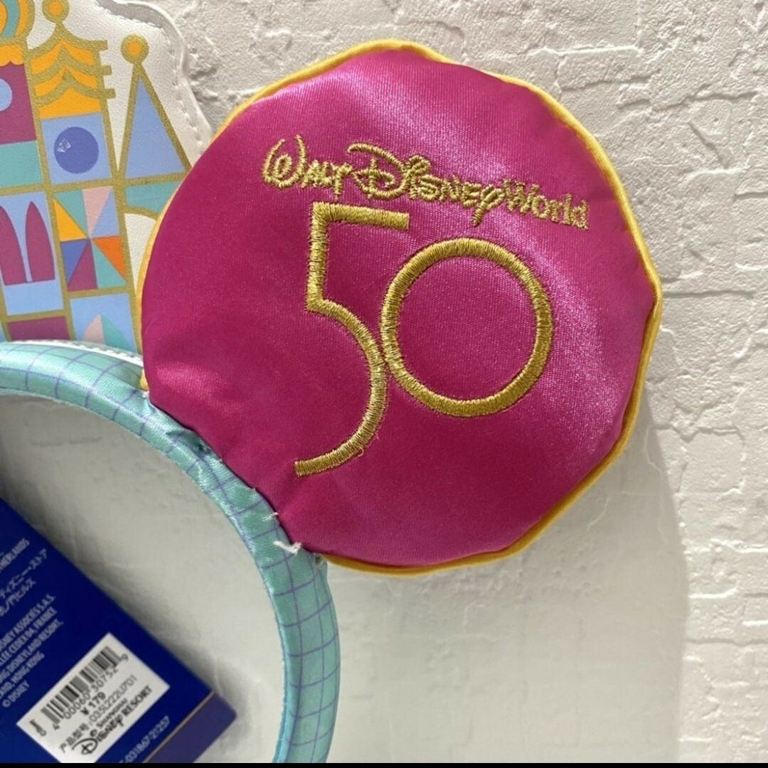 Disney(ディズニー)のcd ディズニーカチューシャ イッツ ア スモール ワールド　海外 レディースのヘアアクセサリー(カチューシャ)の商品写真