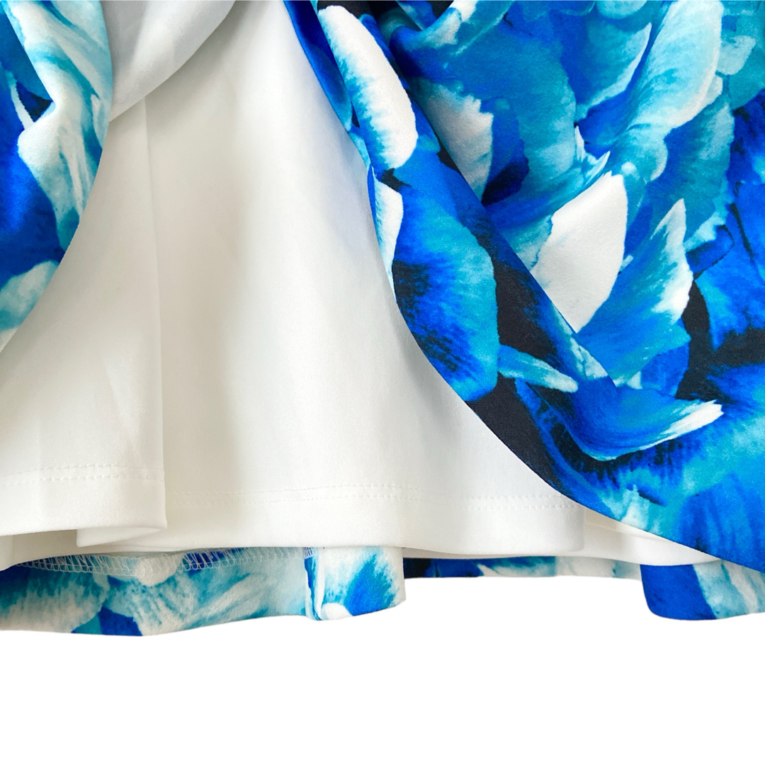 Calvin Klein(カルバンクライン)の美品 カルバンクライン 花柄 フリルワンピース ブルー サイズ4 レディースのワンピース(ひざ丈ワンピース)の商品写真