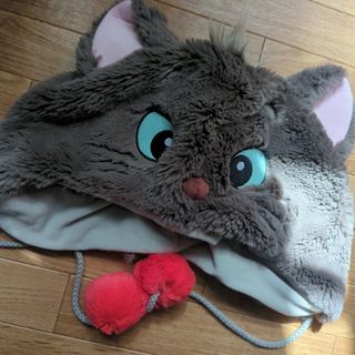 ディズニー(Disney)のおしゃれキャット　帽子　美品(キャラクターグッズ)