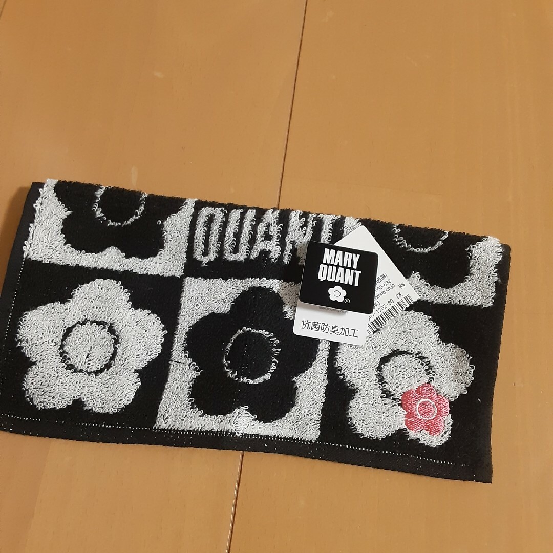 MARY QUANT(マリークワント)の[最終値下げ]MARY QUANT　タオルハンカチ レディースのファッション小物(ハンカチ)の商品写真