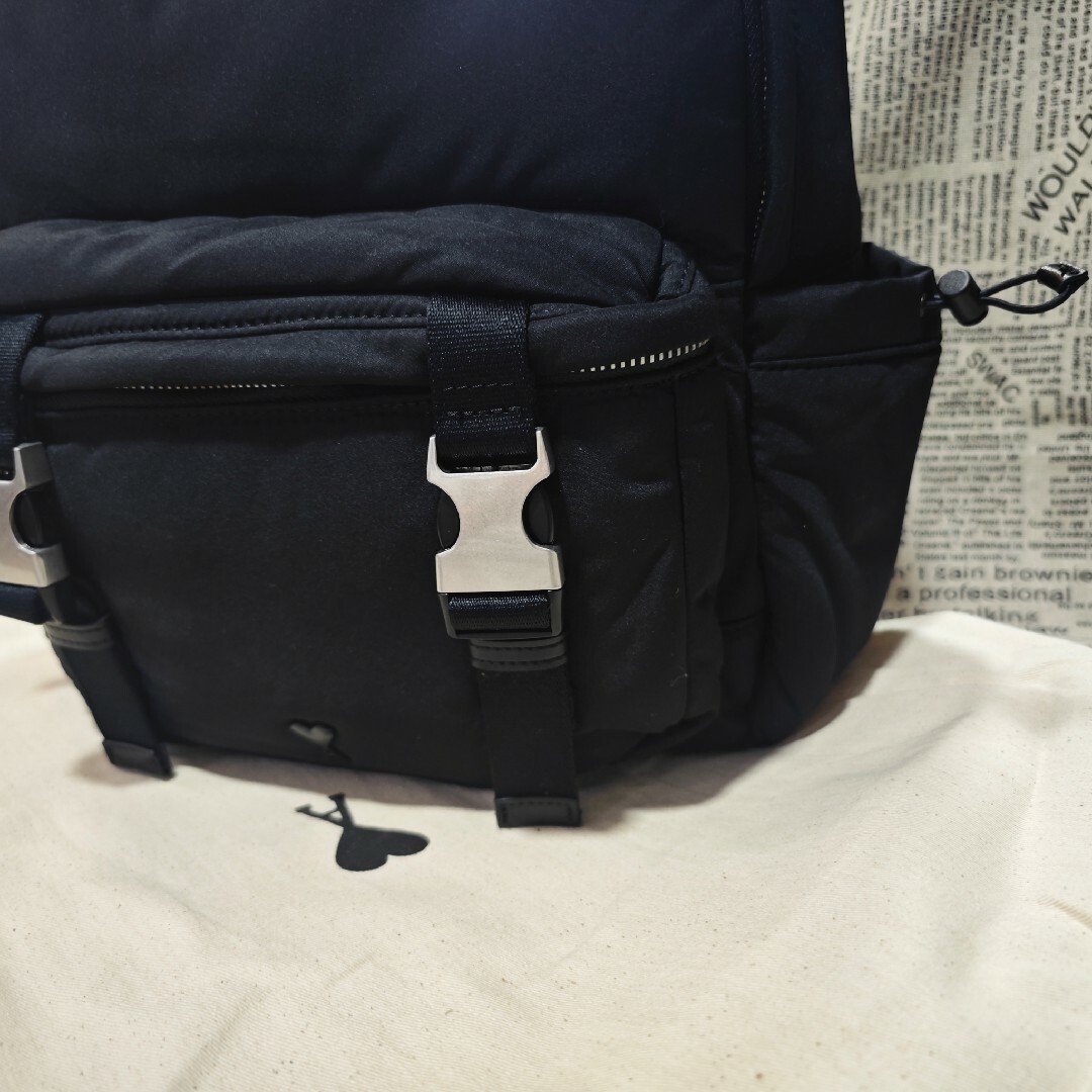 ami(アミ)の★AMI PARIS Ami De Coeur バックパック ジップポケット メンズのバッグ(バッグパック/リュック)の商品写真