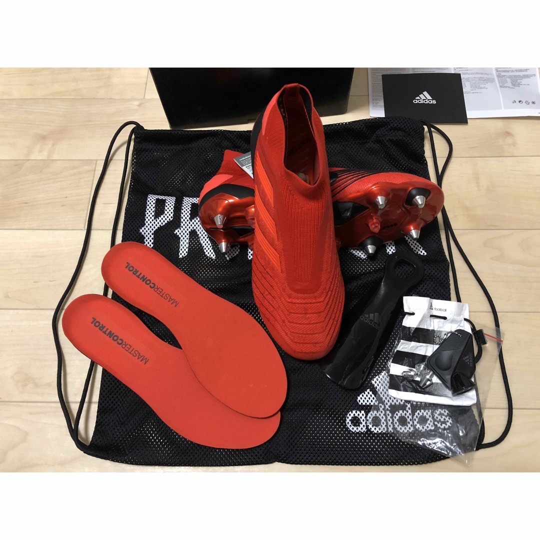 adidas(アディダス)のadidas Predator 19+ SG Red 25.5 スポーツ/アウトドアのサッカー/フットサル(シューズ)の商品写真