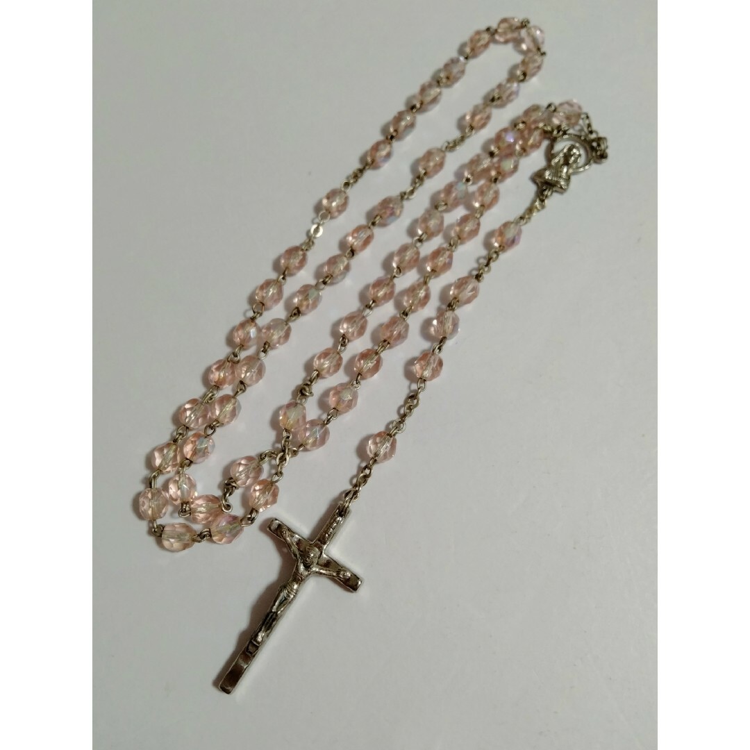 INRI　クロス　ロザリオ　ネックレス 聖母　イエス　ピンク レディースのアクセサリー(ネックレス)の商品写真