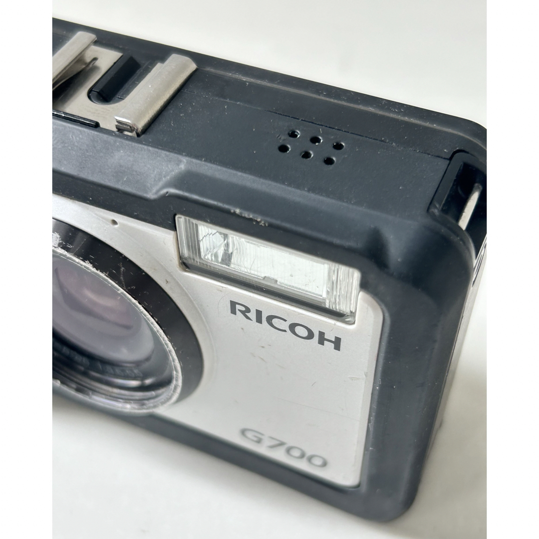 RICOH(リコー)のデジタルカメラG700 スマホ/家電/カメラのカメラ(コンパクトデジタルカメラ)の商品写真