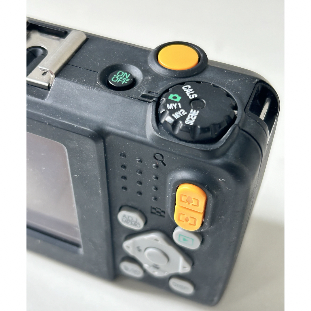 RICOH(リコー)のデジタルカメラG700 スマホ/家電/カメラのカメラ(コンパクトデジタルカメラ)の商品写真