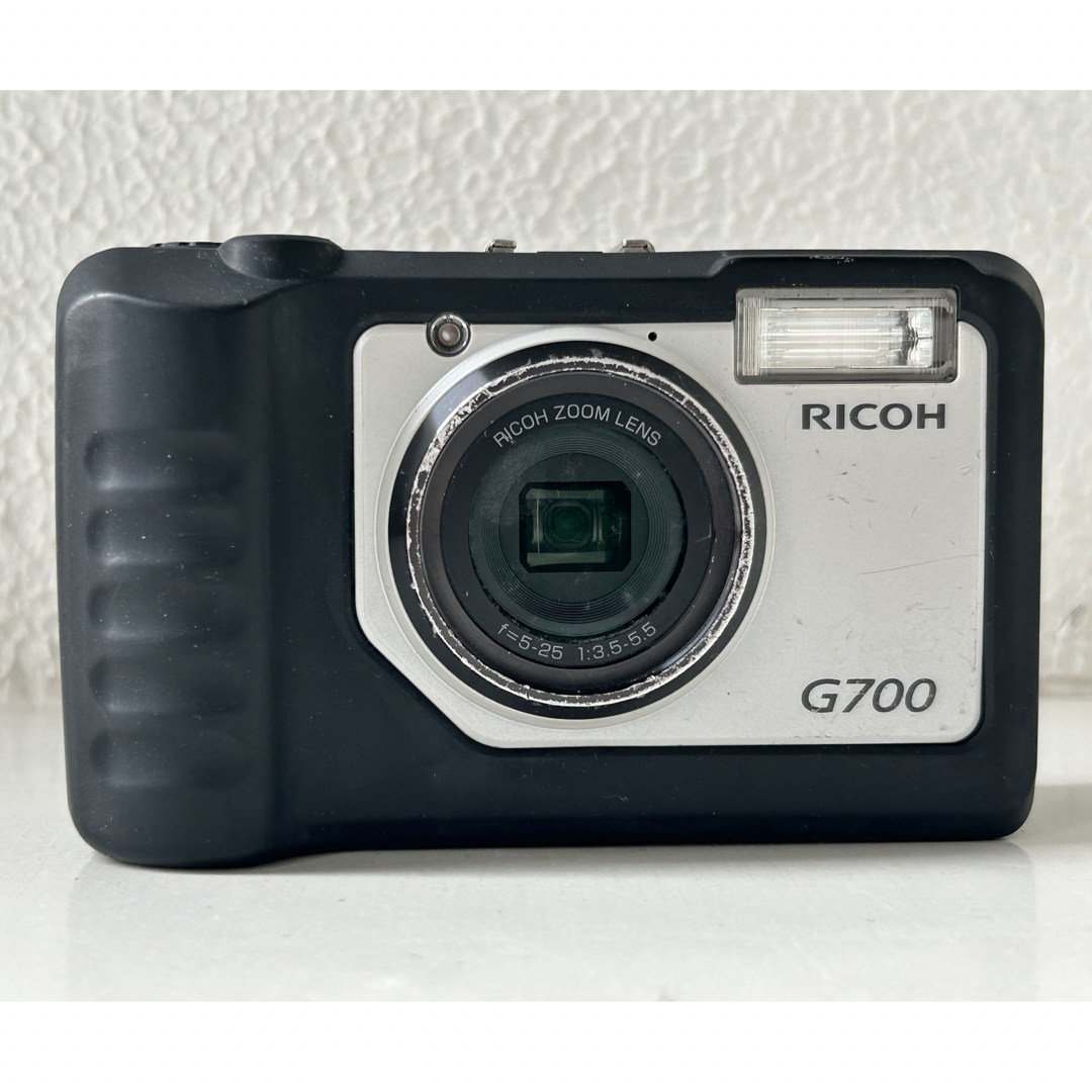 RICOH(リコー)のデジタルカメラG700 スマホ/家電/カメラのカメラ(コンパクトデジタルカメラ)の商品写真