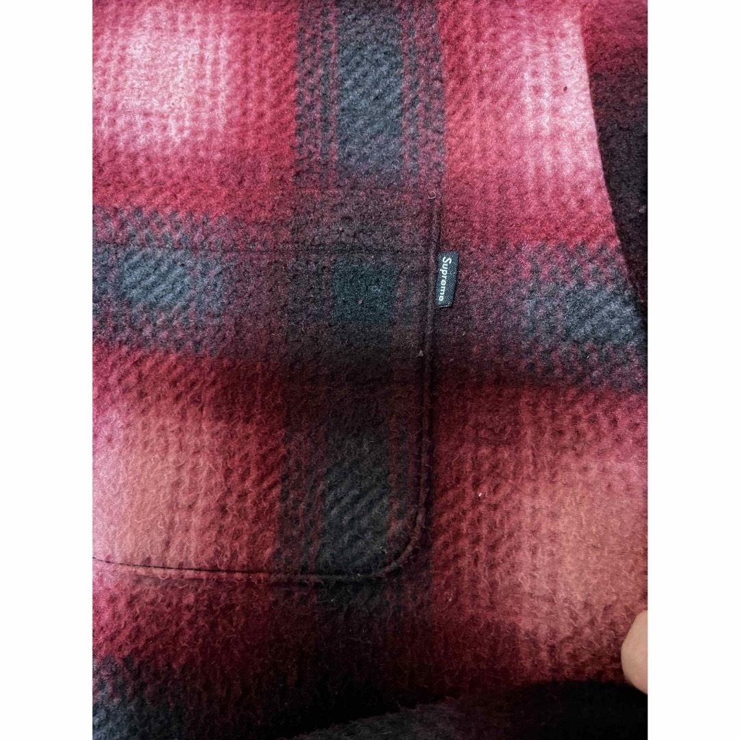 Supreme(シュプリーム)のSupreme Shadow Plaid Fleece Shirt Red M メンズのトップス(シャツ)の商品写真