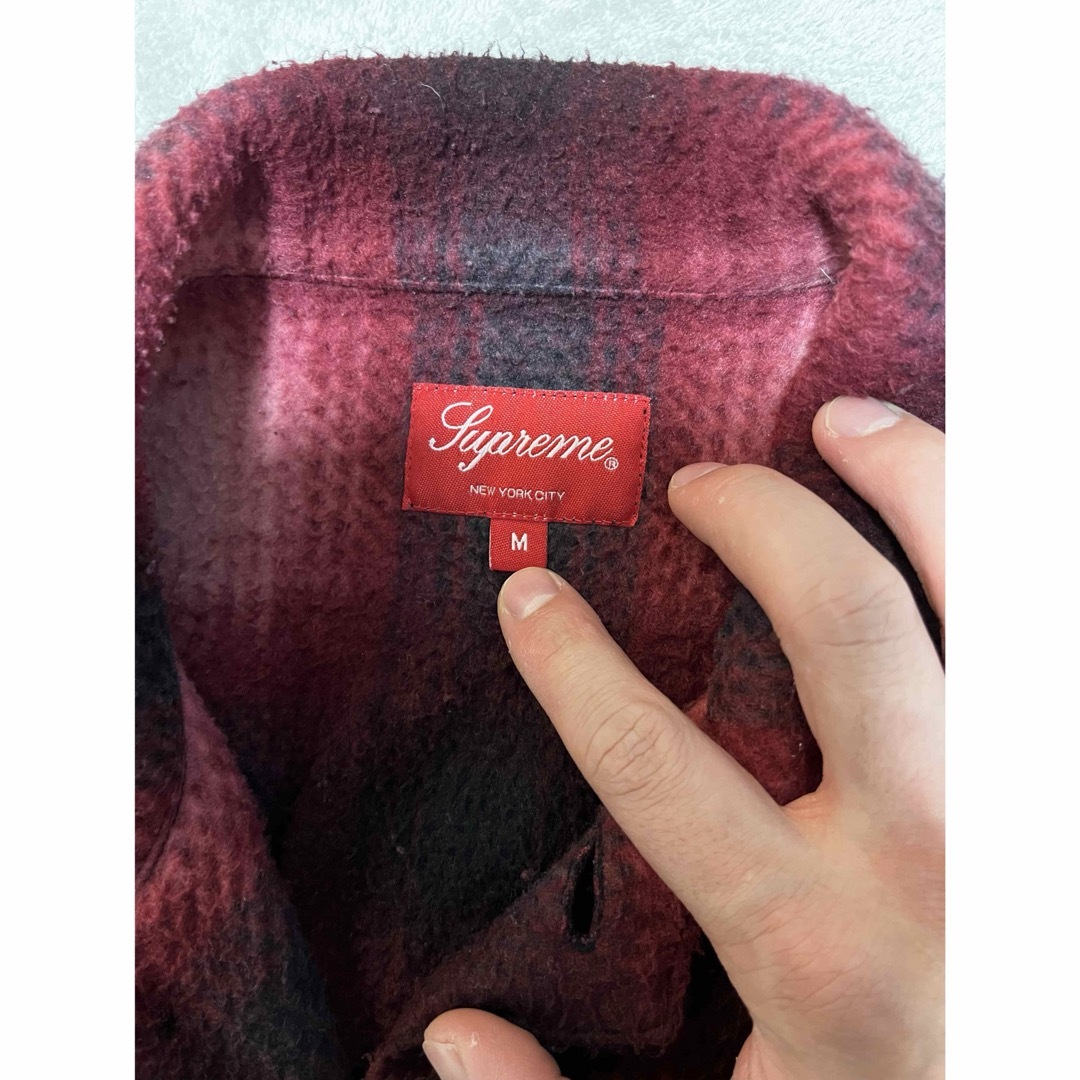 Supreme(シュプリーム)のSupreme Shadow Plaid Fleece Shirt Red M メンズのトップス(シャツ)の商品写真