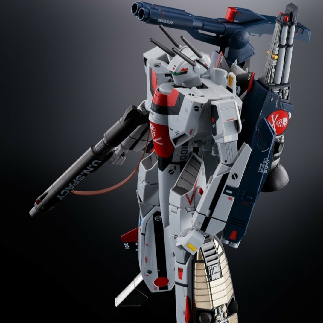 BANDAI(バンダイ)の新品 劇場版 VF-1S ストライクバルキリー 一条輝機 メカニックエディション エンタメ/ホビーのおもちゃ/ぬいぐるみ(模型/プラモデル)の商品写真