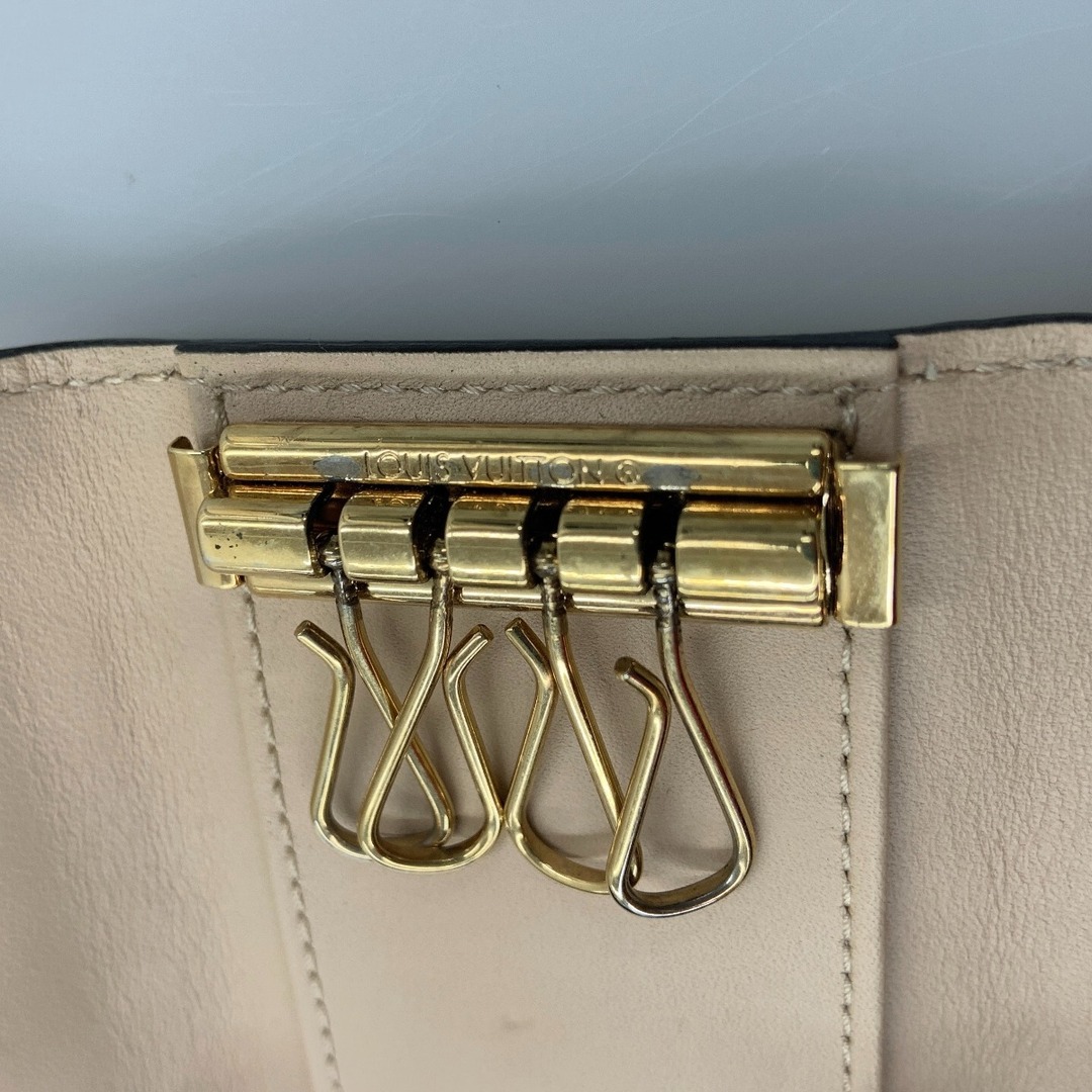 〇〇LOUIS VUITTON ルイヴィトン ヴェルニ ミュルティクレ4 4連 〇〇LOUIS VUITTON ルイヴィトン ヴェルニ ミュルティクレ4 4連