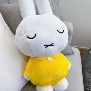 ミッフィー(miffy)の限定値下げ！！ミッフィー すやすや ぬいぐるみ　ディックブルーナ(ぬいぐるみ)