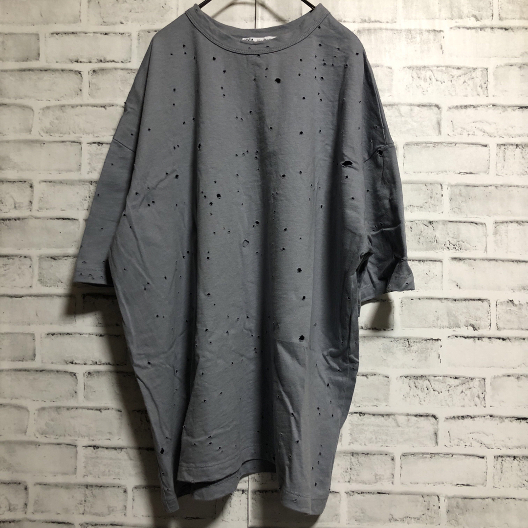 ZARA(ザラ)のZARA ヴィンテージ穴空き加工⭐️オーバーサイズ Tシャツ L ブルーグレー メンズのトップス(Tシャツ/カットソー(半袖/袖なし))の商品写真