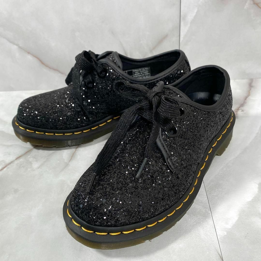 Dr.Martens(ドクターマーチン)のDr.Martens 1461 FARRAH グリッター2ホールシューズ黒UK4 レディースの靴/シューズ(ローファー/革靴)の商品写真