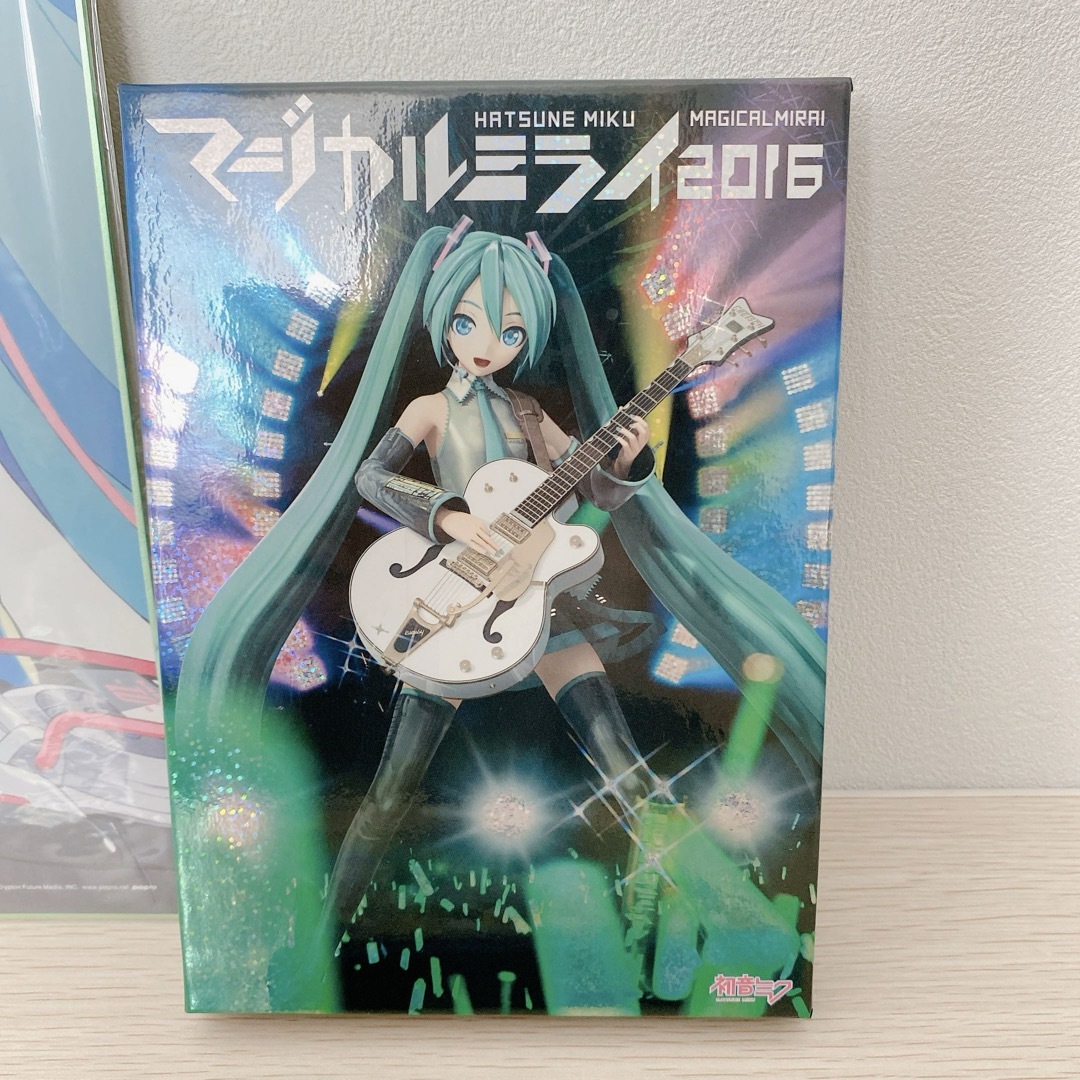 【超美品】初音ミク　ブルーレイ　マジカルミライ　2016 初回限定版 エンタメ/ホビーのDVD/ブルーレイ(ミュージック)の商品写真