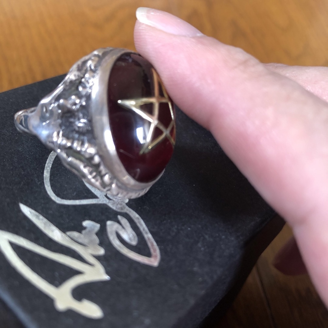 アレックスストリーター　HYDE  東京レッド　エンジェルハートリング メンズのアクセサリー(リング(指輪))の商品写真