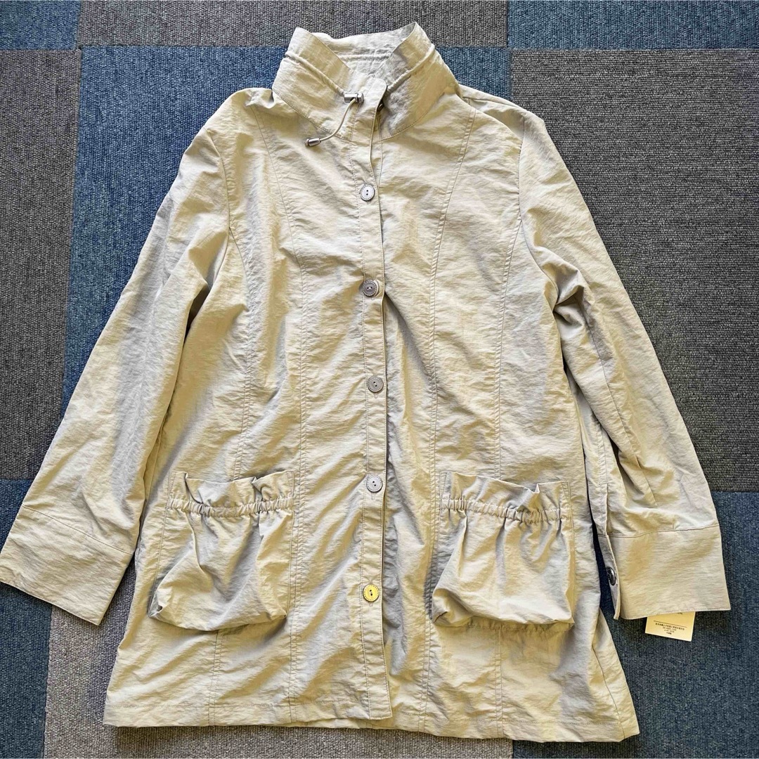 【未使用】ジャンパー レディースのジャケット/アウター(ナイロンジャケット)の商品写真